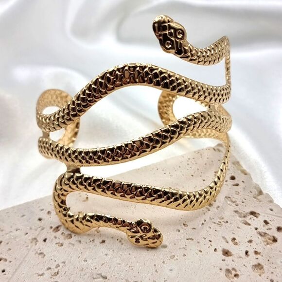 New ZARA Gold Sepentine upper Arm Bracelet - Picture 2 of 9